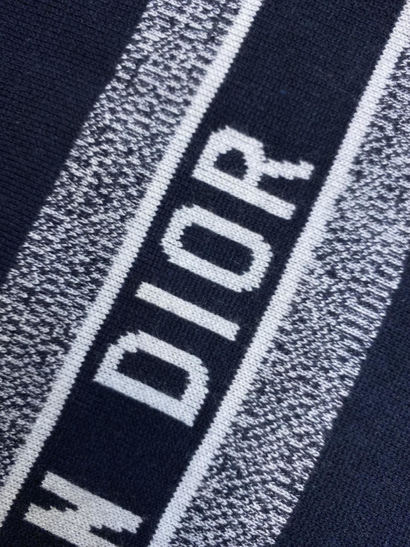 chr1st1an D10r sweaters